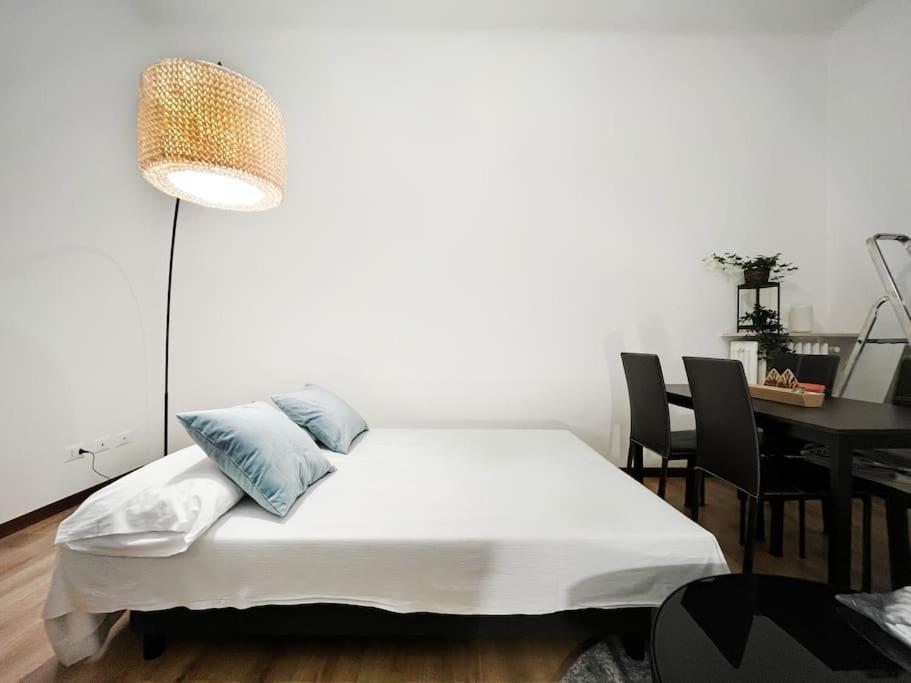 20 Min Duomo *Design Apartment* Milaan Buitenkant foto